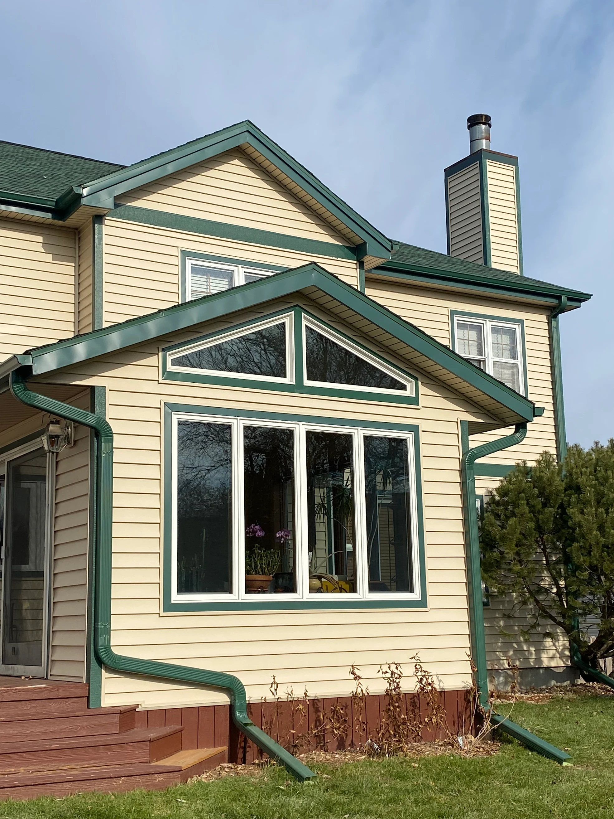 Professional roofing and exterior work on a Wisconsin home